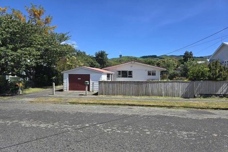 Photo of property in 3b Birdwood Street, Featherston, 5710