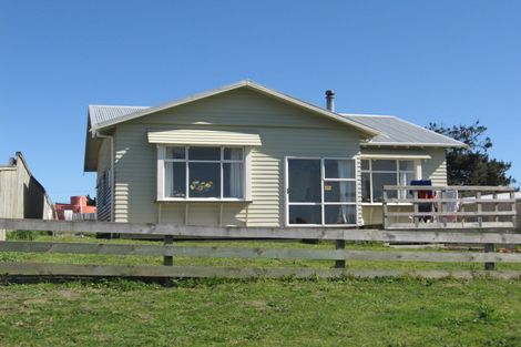 Photo of property in 20 Barling Street, Himatangi Beach, Foxton, 4891