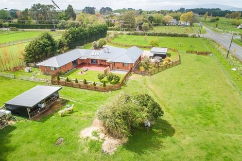 Photo of property in 339 Stoney Creek Road, Kelvin Grove, Palmerston North, 4470