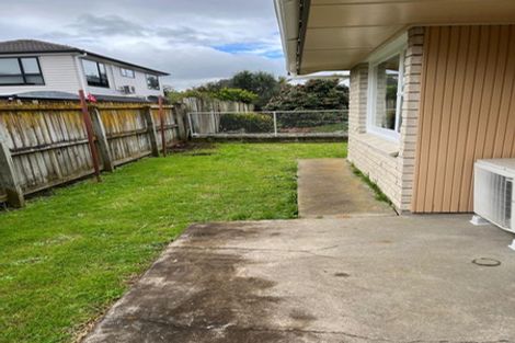Photo of property in 2/5 Carolyn Street, Manukau, Auckland, 2025