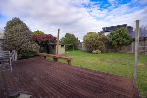 Photo of property in 92 Roy Street, Palmerston North, 4410