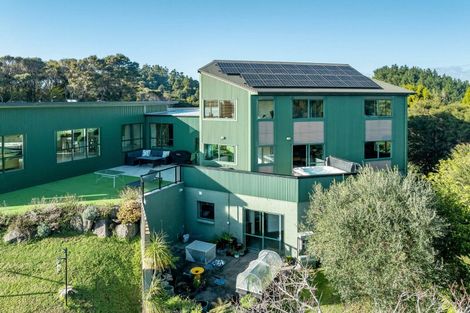 Photo of property in 1559 Pataua Road North, Pataua North, Whangarei, 0175