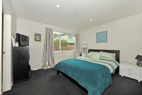 Photo of property in 511a Harewood Road, Harewood, Christchurch, 8051