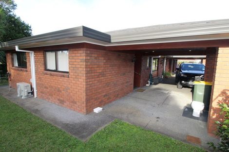 Photo of property in 65 Rhinevale Close, Henderson, Auckland, 0612