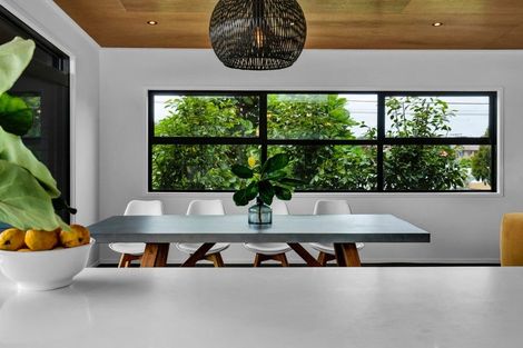 Photo of property in 43 Nugent Street, Bell Block, New Plymouth, 4312