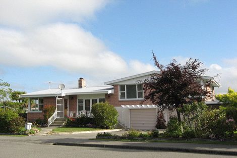 Photo of property in 3 Fraser Place, Rangiora, 7400