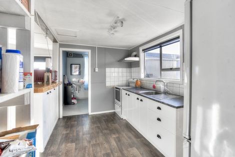 Photo of property in 8 Mill Street, Milton, 9220