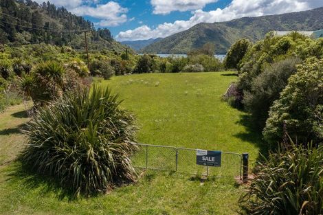 Photo of property in 571 Port Underwood Road, Whatamango Bay, Picton, 7281