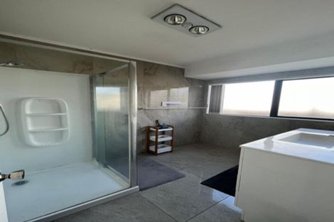 Photo of property in 243a Hill Road, The Gardens, Auckland, 2105