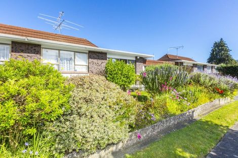 Photo of property in 2/2 Benzie Avenue, Elderslea, Upper Hutt, 5018