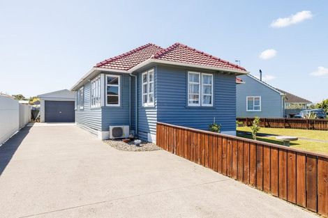Photo of property in 15 Upham Terrace, Roslyn, Palmerston North, 4414