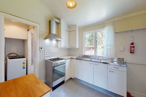 Photo of property in 3-5 Knoll Street, Island Bay, Wellington, 6023