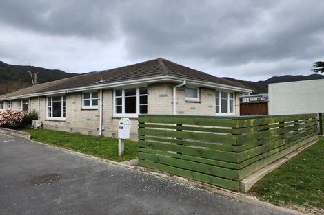Photo of property in 303 Waiwhetu Road, Fairfield, Lower Hutt, 5011
