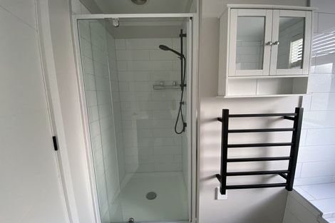 Photo of property in 2/14 Abbotsford Street, Whitiora, Hamilton, 3200