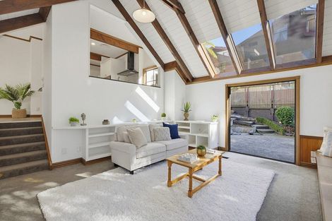 Photo of property in 8 Furneaux Grove, Whitby, Porirua, 5024