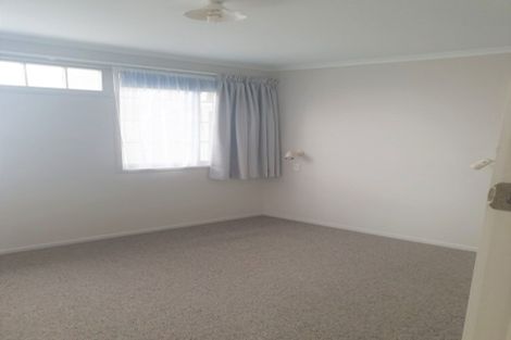 Photo of property in 14 Donald Street, Regent, Whangarei, 0112
