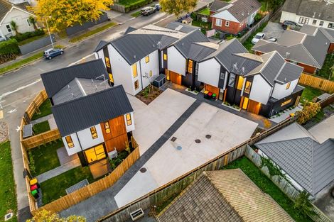 Photo of property in 2/1 Huia Street, Riccarton, Christchurch, 8041