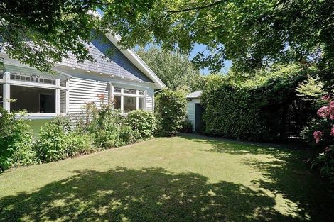 Photo of property in 34 Tui Street, Fendalton, Christchurch, 8041