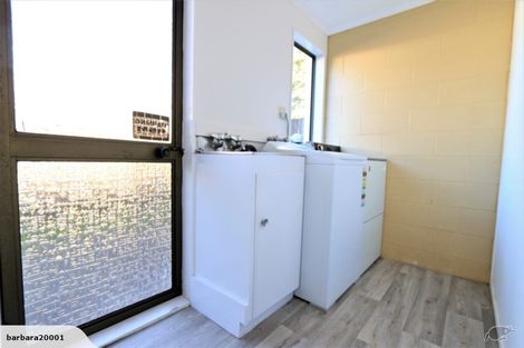 Photo of property in 1/61 Butley Drive, Farm Cove, Auckland, 2012