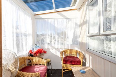 Photo of property in 42 Seymour Street, Waitara, 4320