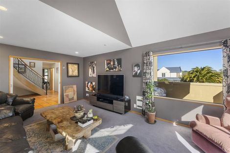 Photo of property in 1/105 Penruddock Rise, Westmorland, Christchurch, 8025