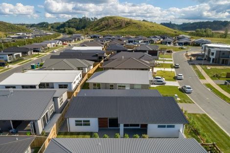 Photo of property in 90 Awataha Crescent, Pyes Pa, Tauranga, 3110