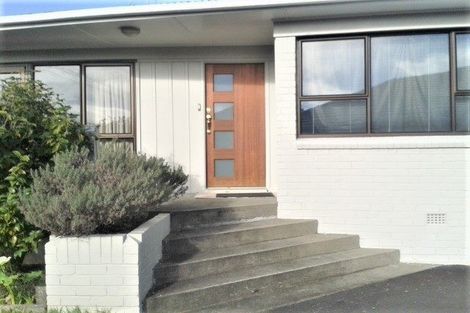 Photo of property in 51 Devon Road, Bucklands Beach, Auckland, 2012
