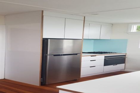 Photo of property in 130 Owhiro Bay Parade, Owhiro Bay, Wellington, 6023