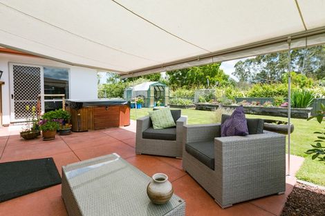 Photo of property in 10 Rochfort Street, Otane, 4202