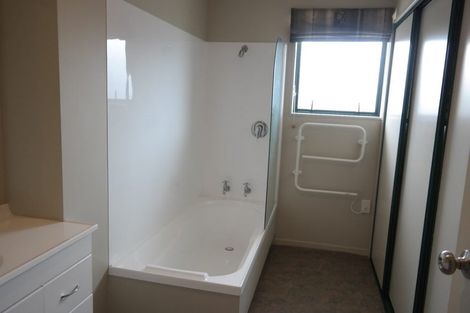 Photo of property in 16a Admiralty Place, Waikawa, Picton, 7220