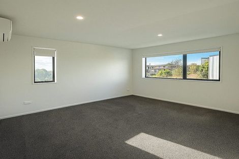 Photo of property in 4/5 Chevis Place, Pakuranga, Auckland, 2010
