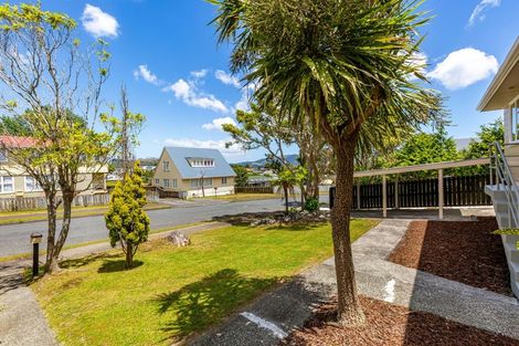 Photo of property in 15 Kalingo Street, Waitangirua, Porirua, 5024