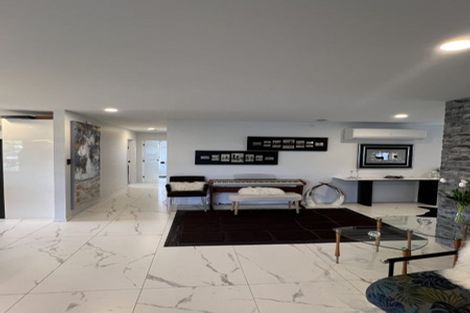 Photo of property in 1 Wyon Way, Flat Bush, Auckland, 2016