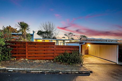 Photo of property in 5/340 Te Atatu Road, Te Atatu South, Auckland, 0610