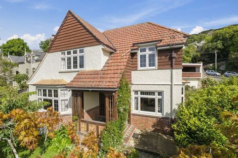 Photo of property in 43 Park Street, North Dunedin, Dunedin, 9016