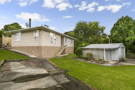 Photo of property in 1b Nandana Drive, Glen Eden, Auckland, 0602