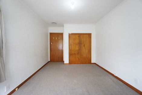 Photo of property in 494 Blockhouse Bay Road, Blockhouse Bay, Auckland, 0600