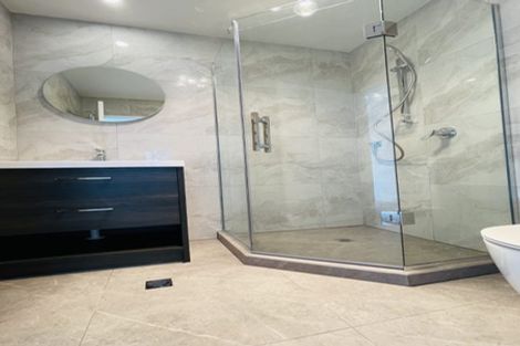 Photo of property in 75c Cardiff Road, Pakuranga, Auckland, 2010