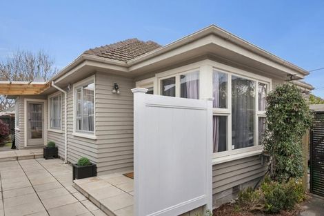 Photo of property in 1/256 Ilam Road, Burnside, Christchurch, 8053
