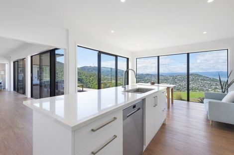 Photo of property in 99 Downing Street, Crofton Downs, Wellington, 6035