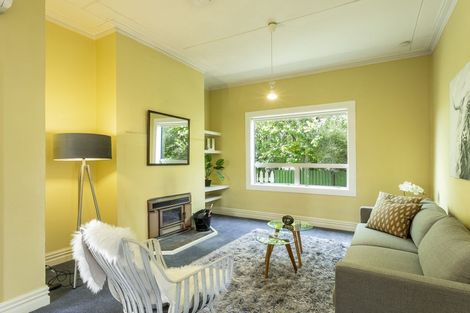 Photo of property in 104 Argyle Street, Mosgiel, 9024