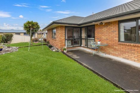 Photo of property in 3 Celtic Court, Roslyn, Palmerston North, 4414