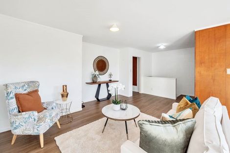 Photo of property in 2/19 Copley Street, New Lynn, Auckland, 0600