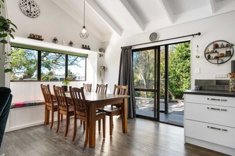 Photo of property in 125 Park Avenue, Whangamata, 3620