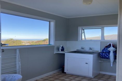 Photo of property in 118 Larnach Road, Vauxhall, Dunedin, 9013