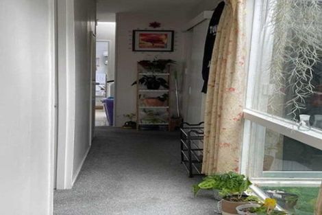 Photo of property in 1/8 Wilbur Place, Pakuranga Heights, Auckland, 2010