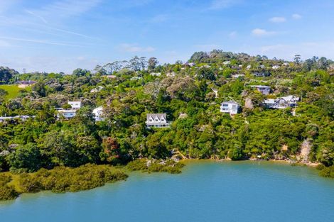 Photo of property in 47 Chatham Avenue, Paremoremo, Auckland, 0632