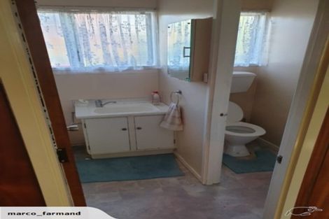 Photo of property in 2/21 Pooley Street, Pakuranga Heights, Auckland, 2010