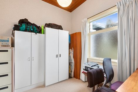 Photo of property in 63 Glendevon Place, Vauxhall, Dunedin, 9013