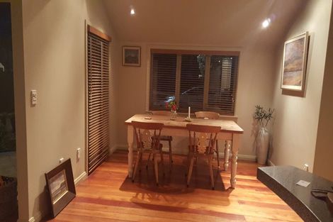 Photo of property in 2 Matipo Street, Eastbourne, Lower Hutt, 5013